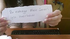 ახალგაზრდა, შავი slurps, დიდი ყლე, შემდეგ ეს სველი