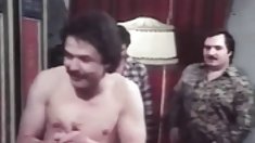 წყვილი ბაღში