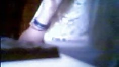 ბიჭი, მისი შეყვარებული, პლიაჟზე