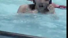 ცხელი მოახლე, თმები, ბებო 3