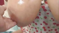 მონა თქვენი მუხლებზე!