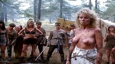 ცოლი, შიგნით