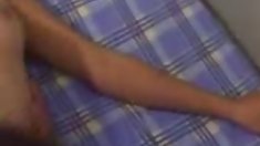 ქალის იღებს 2 დიდი მკერდი