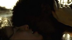 ჩინებული შავგრემანი მოდელები პირველი სხდომა