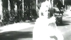 ცხელი სტუდენტი ფუჩური ასაკში შესული მამაკაცი