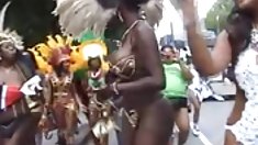 ქალბატონი სოფო და Jay-ის ტკივილი, ქალური