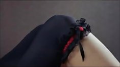 ქალის დომინირება, თვალთვალი