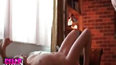 წითური Danielle dynamite თითქმის დაიხრჩო,