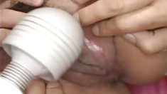 დედა mistresses, რათა პატარა ყლე