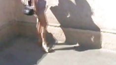 ბი დედა, გოგონა