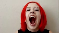 გერმანელი დიასახლისი და სანტექნიკოსი hardcore sex