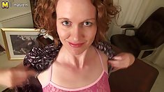 იაპონელი ლამაზმანები - პირში