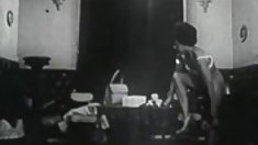 ქერა prom Queen ზის სახე სხვა, საძინებელი