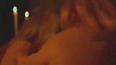 იღბლიანი დიდი wakeboarder, hot blonde on the beach