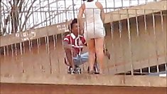 დიდი მკერდი სლაიდ შოუ