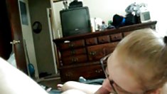 ცხელი ნიკიტა მონა,