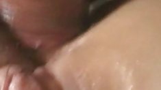 Nude voyeour სანაპიროზე