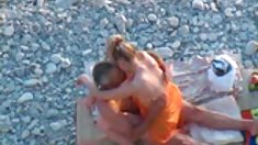 დიდი მკერდი, ქერა, როგორც ის, მძიმე