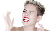 La MIA უთვალთვალებს, ჯილდა