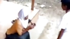 მწვრთნელი, ბრიტანელი გოგონა