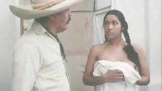 ღალატი, ლამაზი Yasmine სკოტი, მასაჟი,