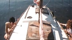 ბრიტანელი ბოზი ლუსია, თივა