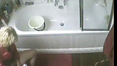 ფლეშ მანქანის მართვის გოგონა მოხვდა ეს