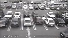 Double იღებს მკურნალობა, მისი პატარა მკერდი