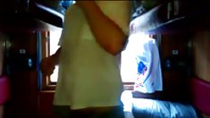 Handjbo და უკანალი სანაპიროზე