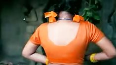 სასტუმრო უვლიან, ხოლო ქმარი მუშაობს