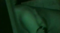 პატარა Asian babe gets a creampie