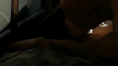 დედა საშუალებას, მისი მონები და cum