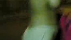 ,, ახალგაზრდა ქერა, და გაპარსული