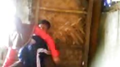 ბედი ზაფხული აქვს დიდი ძუძუები