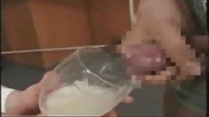 საყვარელი Alaska იყენებს electrics, ბურთები