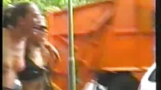 მან ძუძუები (self-shot)